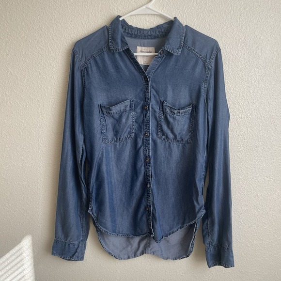 Abercrombie & Fitch Chambray Shirt Women XSmall Long Sleeve‎ Western - Picture 1 of 6